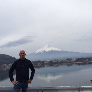 Meet your Posher, Bernard